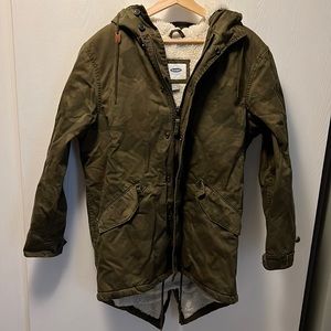 Old Navy camo parka sz M